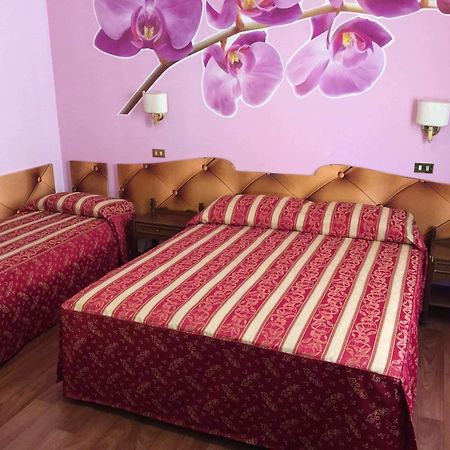 רומא Hotel Gabriele מראה חיצוני תמונה