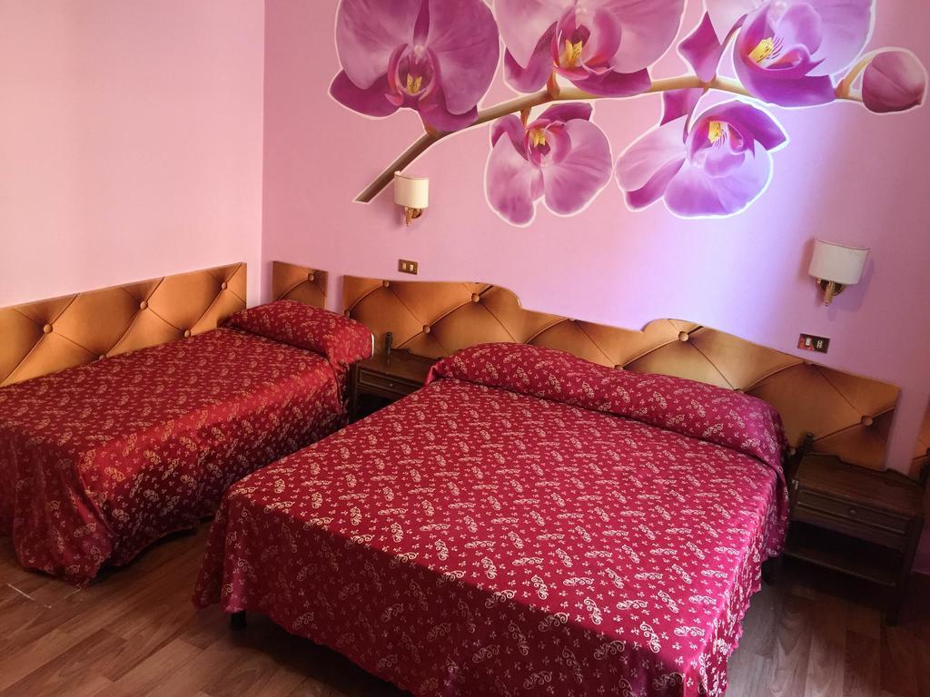 רומא Hotel Gabriele מראה חיצוני תמונה