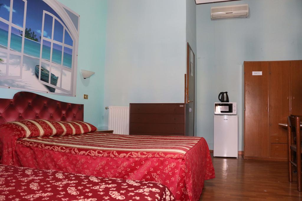 רומא Hotel Gabriele מראה חיצוני תמונה
