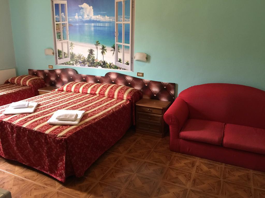 רומא Hotel Gabriele מראה חיצוני תמונה