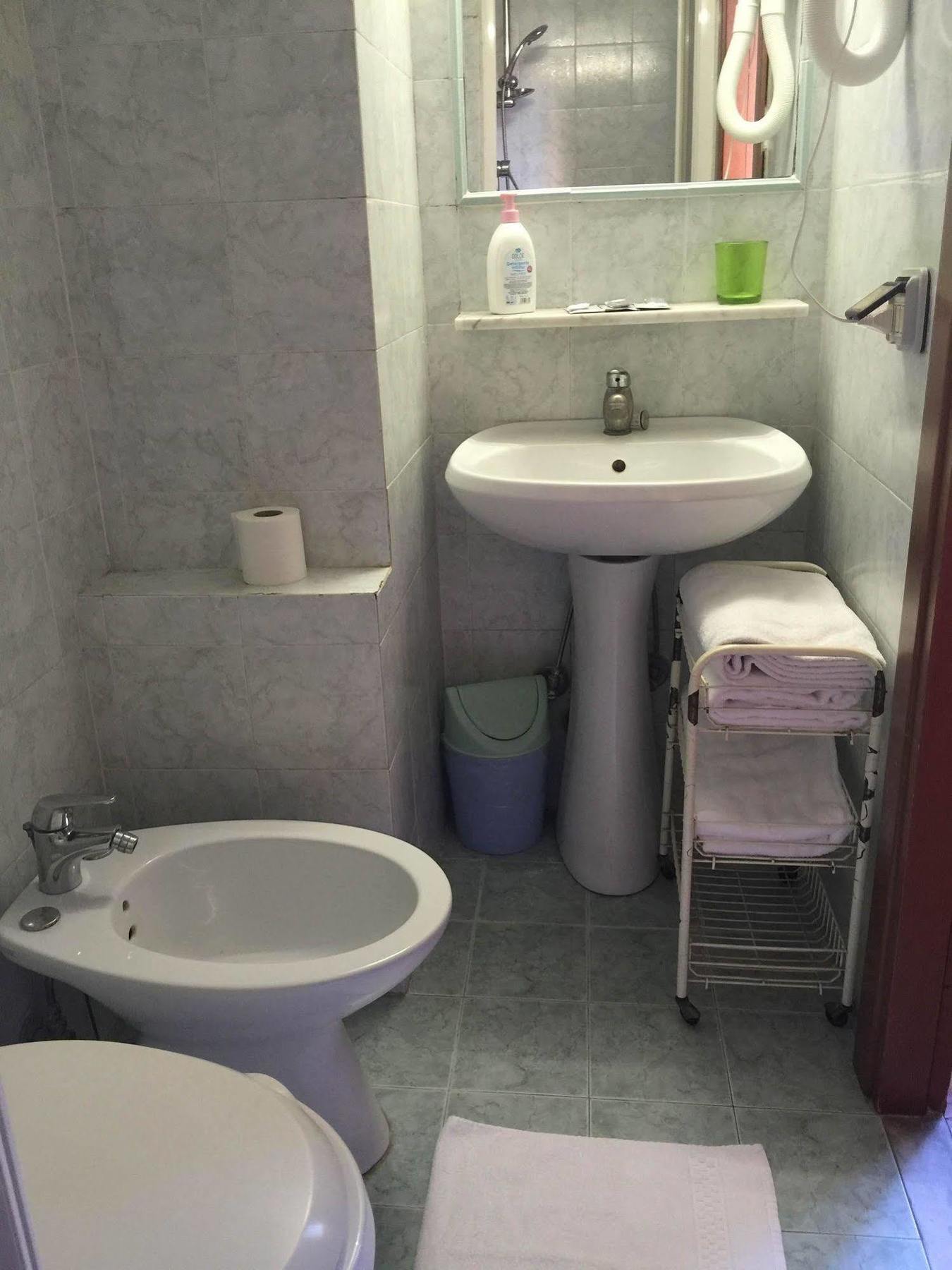 רומא Hotel Gabriele מראה חיצוני תמונה